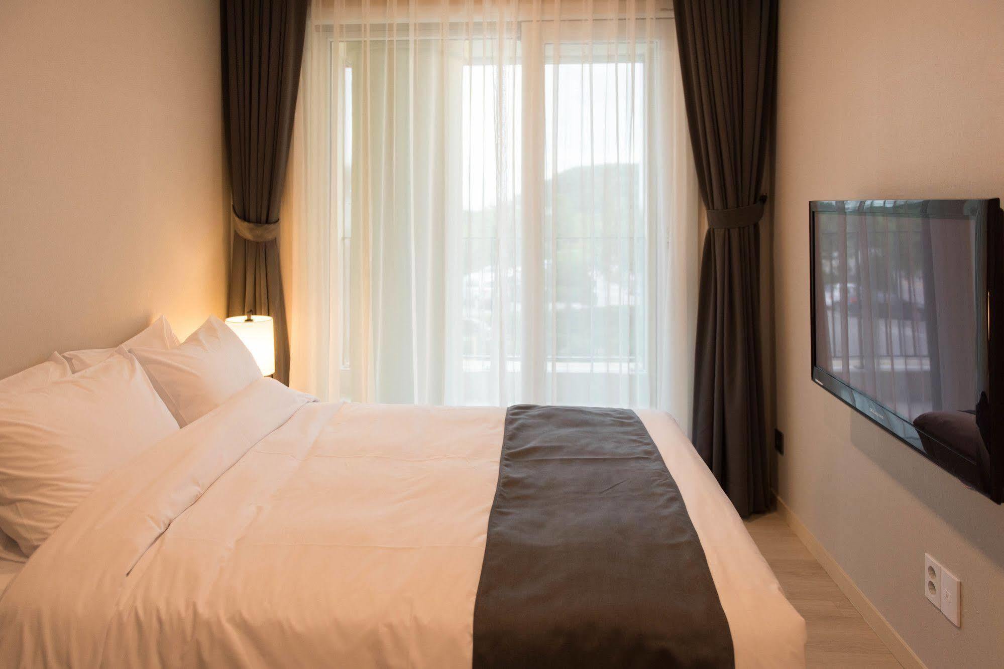 New Donghae Tourist Hotel Dış mekan fotoğraf