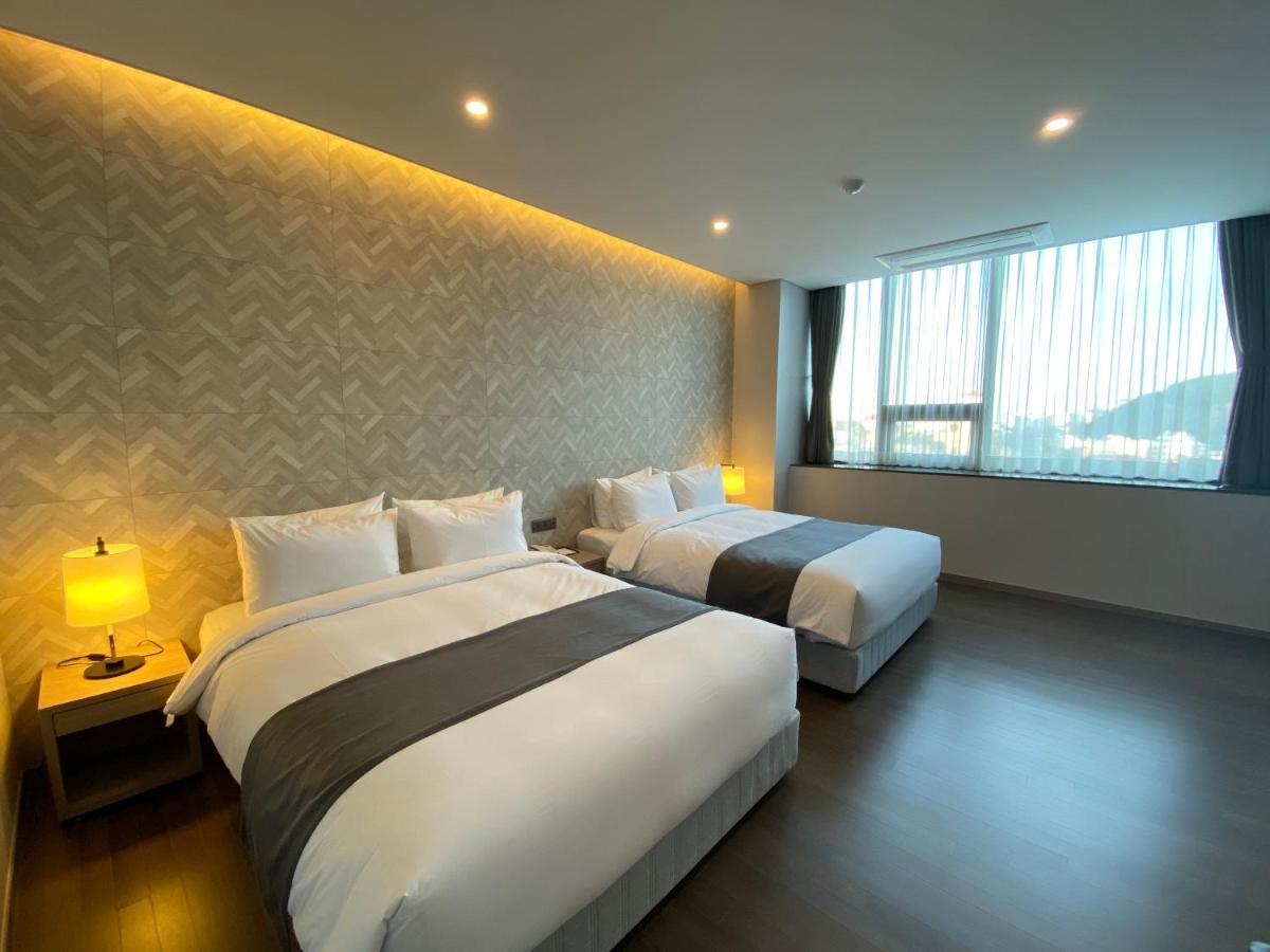 New Donghae Tourist Hotel Oda fotoğraf