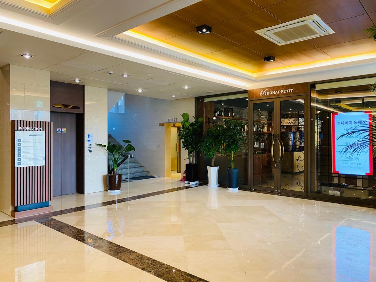 New Donghae Tourist Hotel Dış mekan fotoğraf